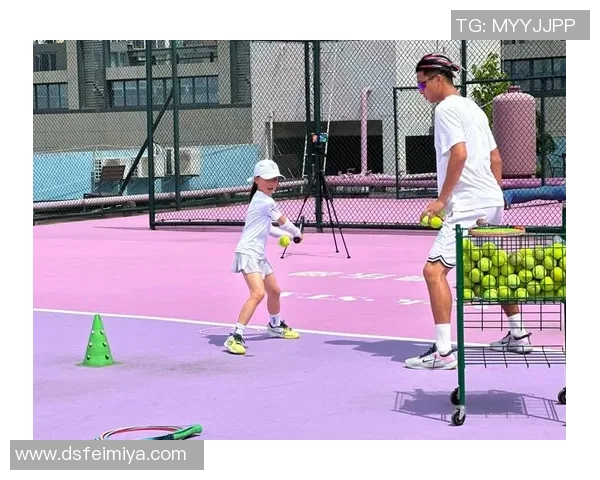 广州网球队的拼搏之路:一段关于梦想与坚持的网球纪实 广州网球队的拼搏之路:一段关于梦想与坚持的网球纪实