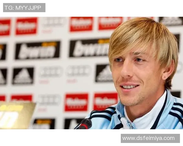 足球明星颜值大比拼谁才是球场上的颜值担当