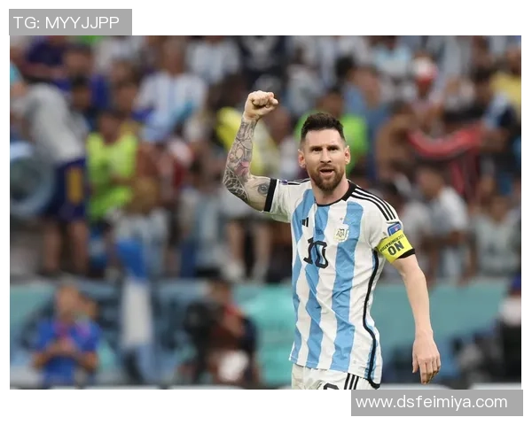 街头风采最帅足球明星展现独特魅力与时尚风格的完美结合 街头风采最帅足球明星展现独特魅力与时尚风格的完美结合