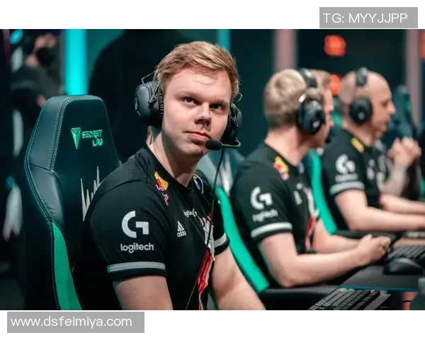 巴西足球明星因偷鸡事件引发舆论风波与职业生涯危机